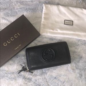 Gucci wallet - leather